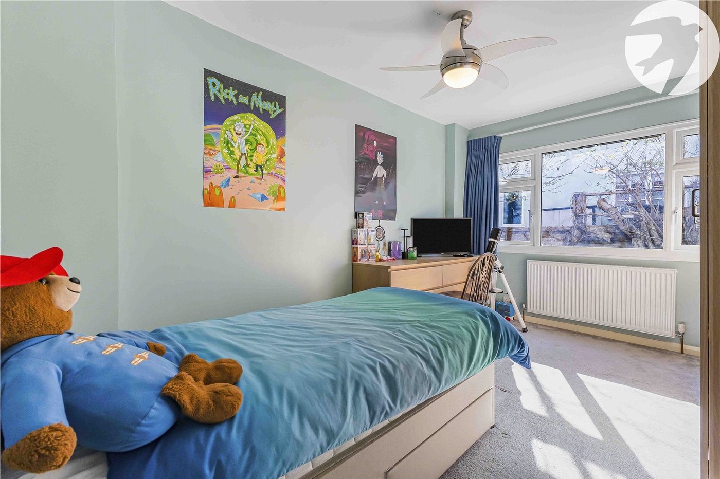 3 bedroom bungalow for sale in Cuxton | Robinson Michael & Jackson