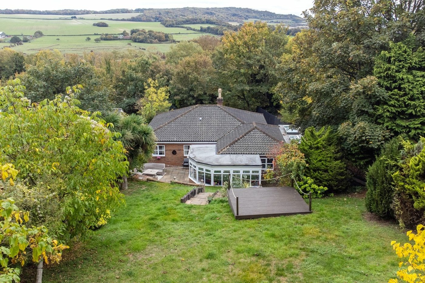 4 bedroom bungalow for sale in Cuxton | Robinson Michael & Jackson