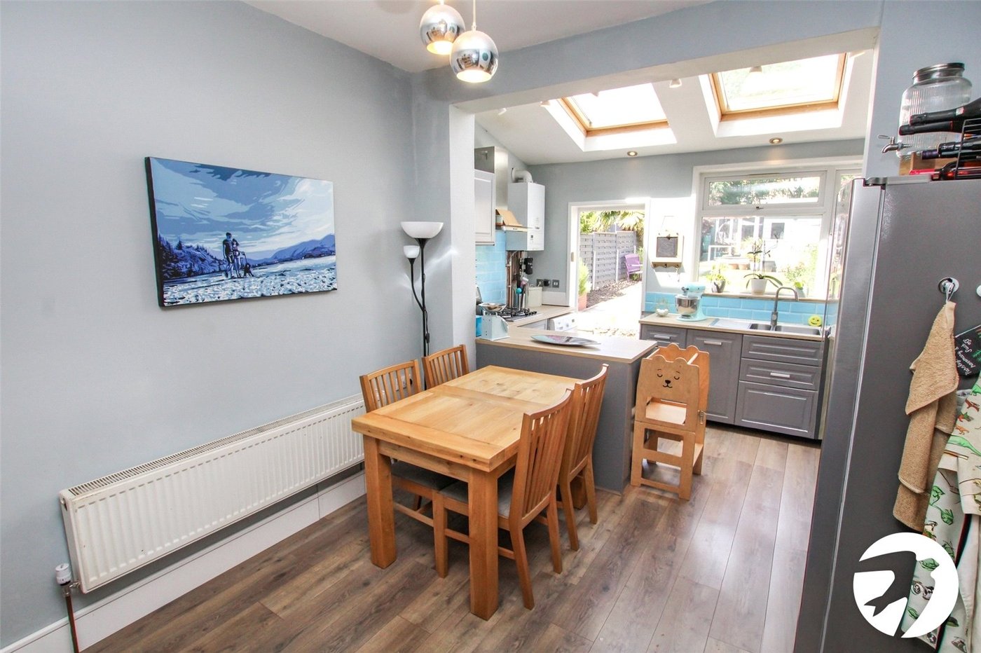 3 bedroom house for sale in London | Robinson Jackson