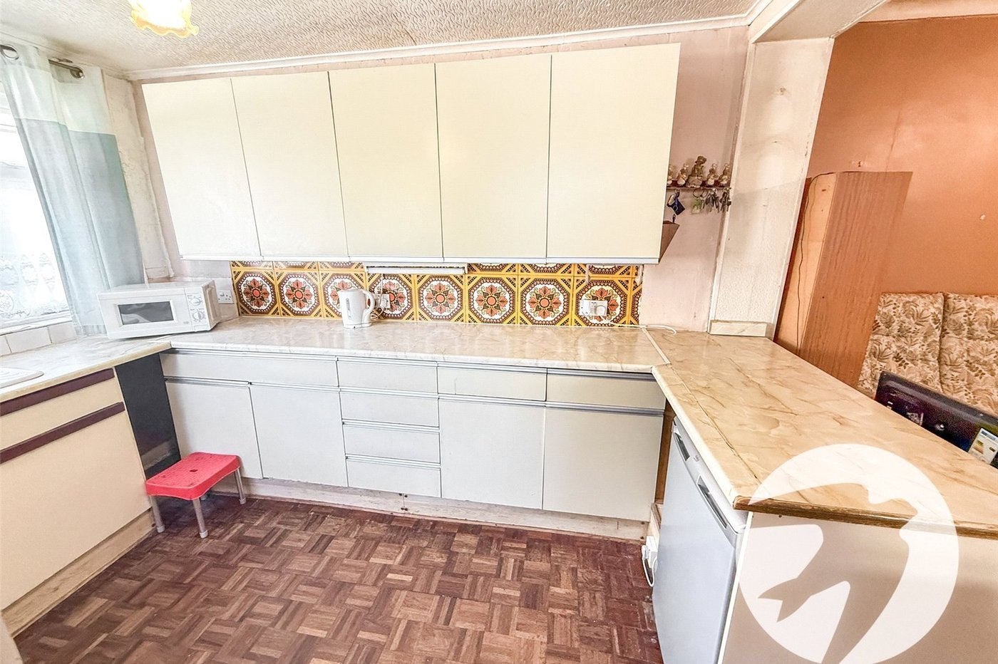 5 bedroom house for sale in London | Robinson Jackson