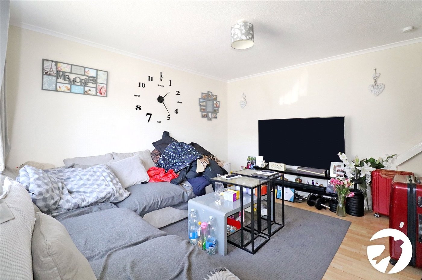 1 bedroom house for sale in London | Robinson Jackson