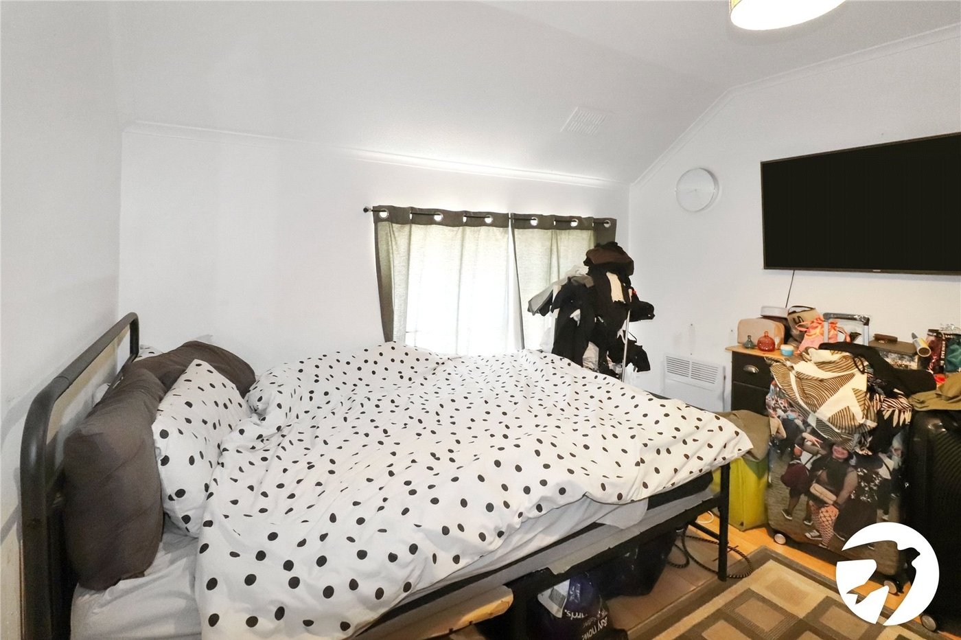 1 bedroom house for sale in London | Robinson Jackson