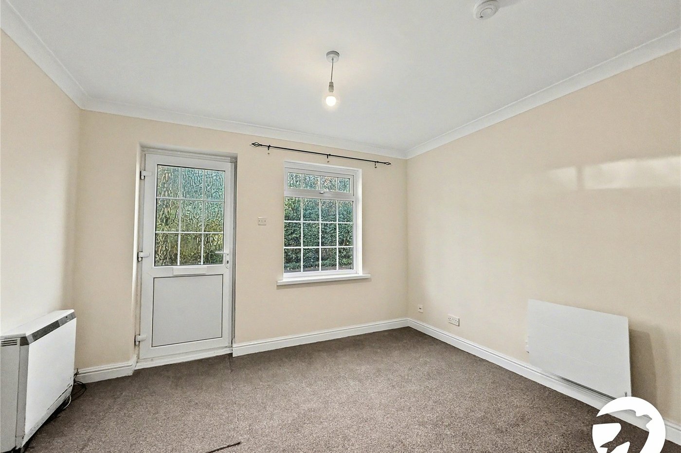 1 bedroom property for sale in East Street | Robinson Michael & Jackson