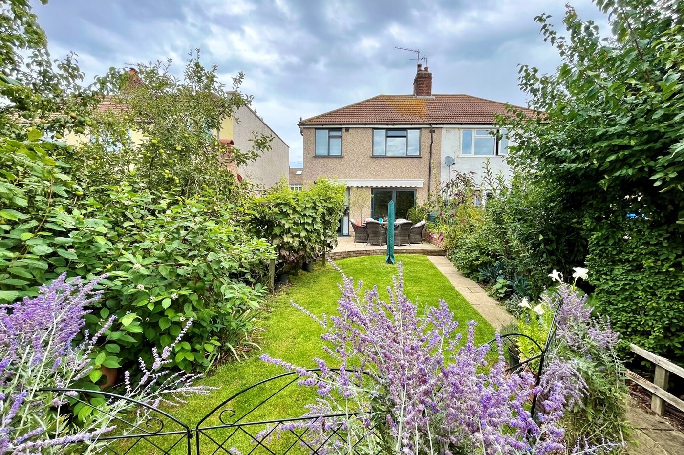 3 bedroom house for sale in Sidcup | Robinson Jackson