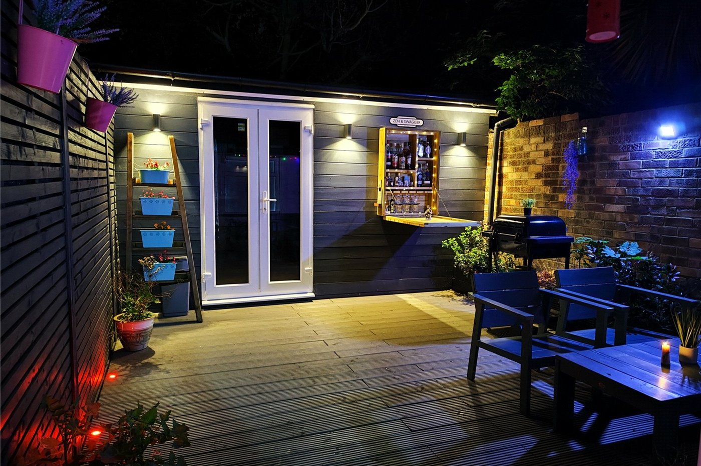 2 bedroom property for sale in London | Robinson Jackson