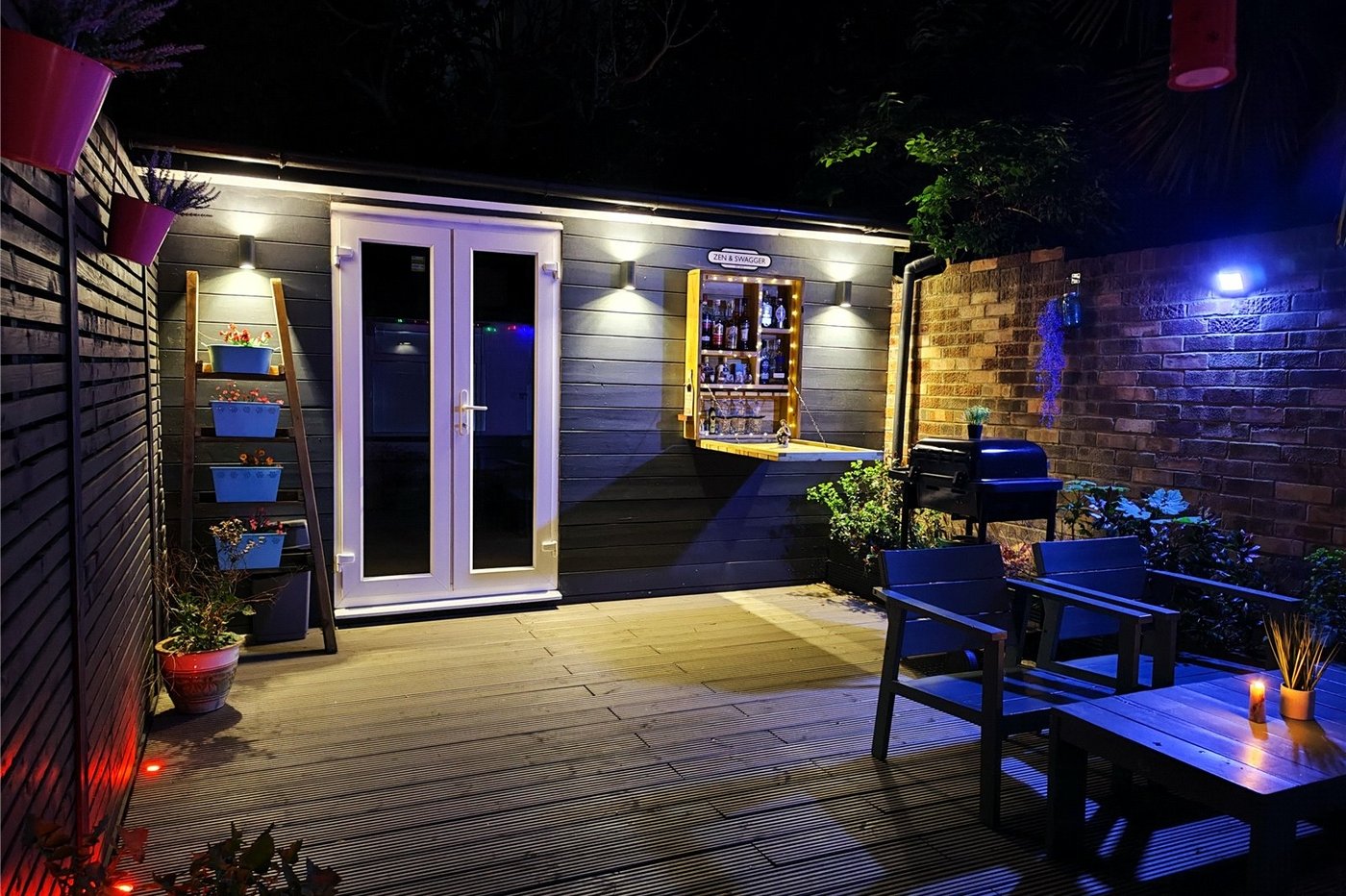 2 bedroom property for sale in London | Robinson Jackson