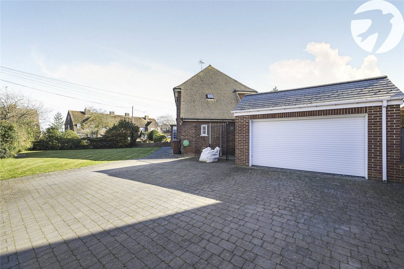 3 bedroom house for sale in Cliffe | Robinson Michael & Jackson