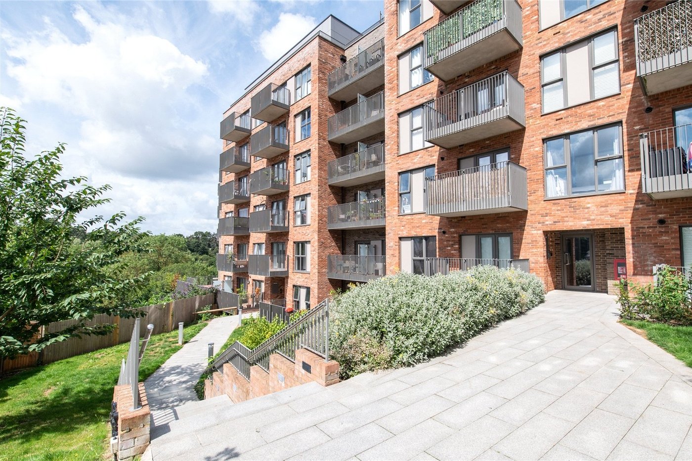 1 bedroom property for sale in Maidstone | Robinson Michael & Jackson