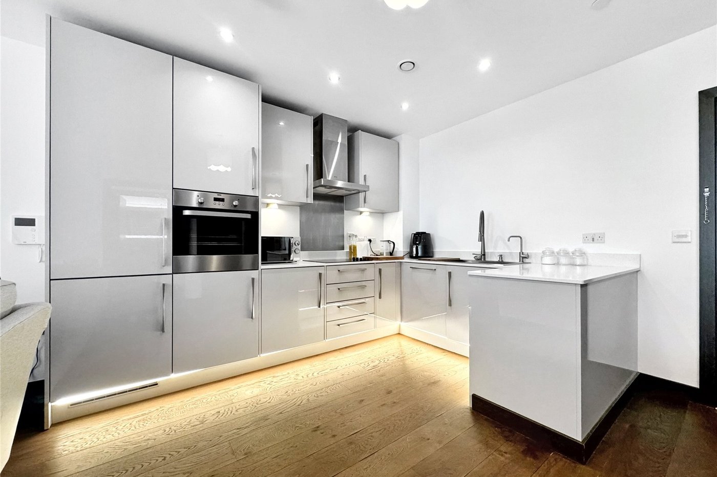 1 bedroom property for sale in Maidstone | Robinson Michael & Jackson