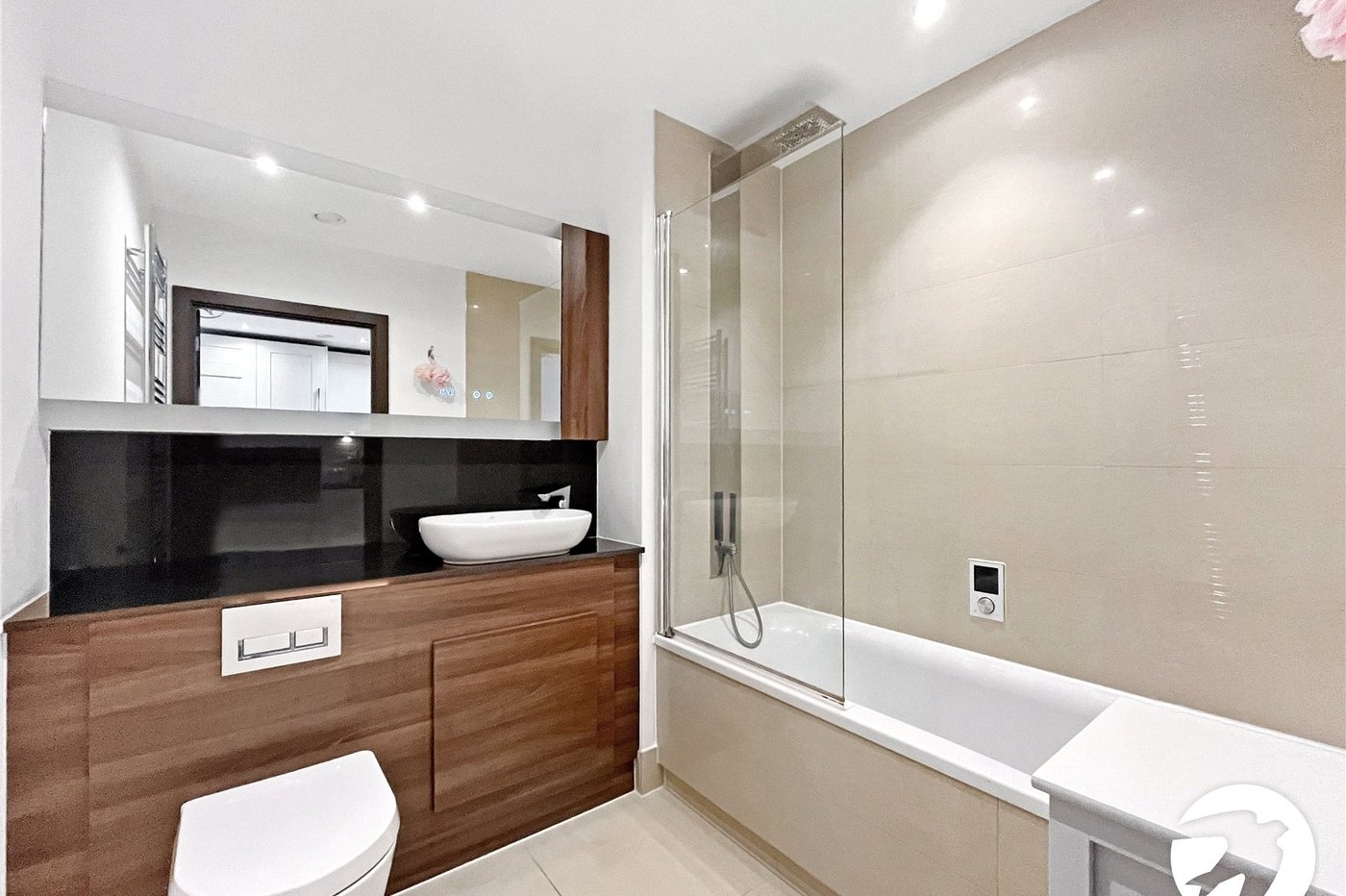 1 bedroom property for sale in Maidstone | Robinson Michael & Jackson