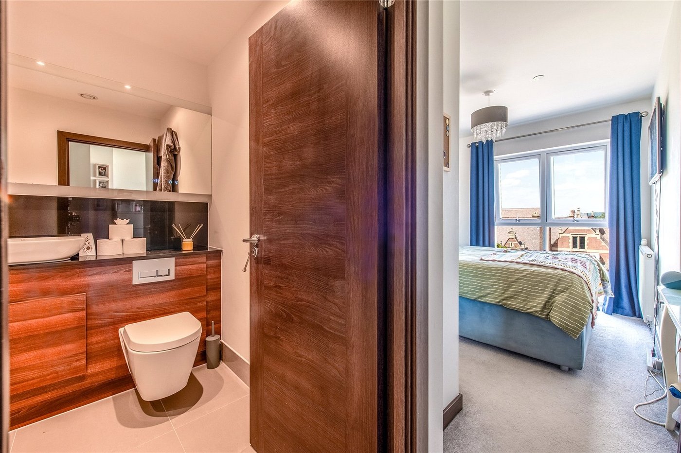 2 bedroom property for sale in Maidstone | Robinson Michael & Jackson