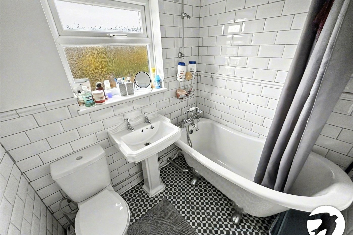 3 bedroom house for sale in Rochester | Robinson Michael & Jackson