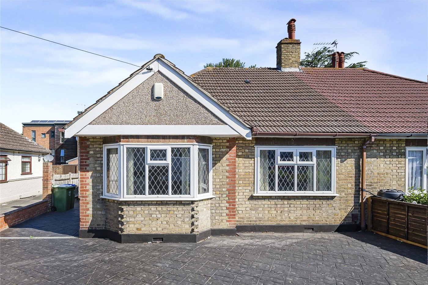2 bedroom bungalow for sale in Welling | Robinson Jackson