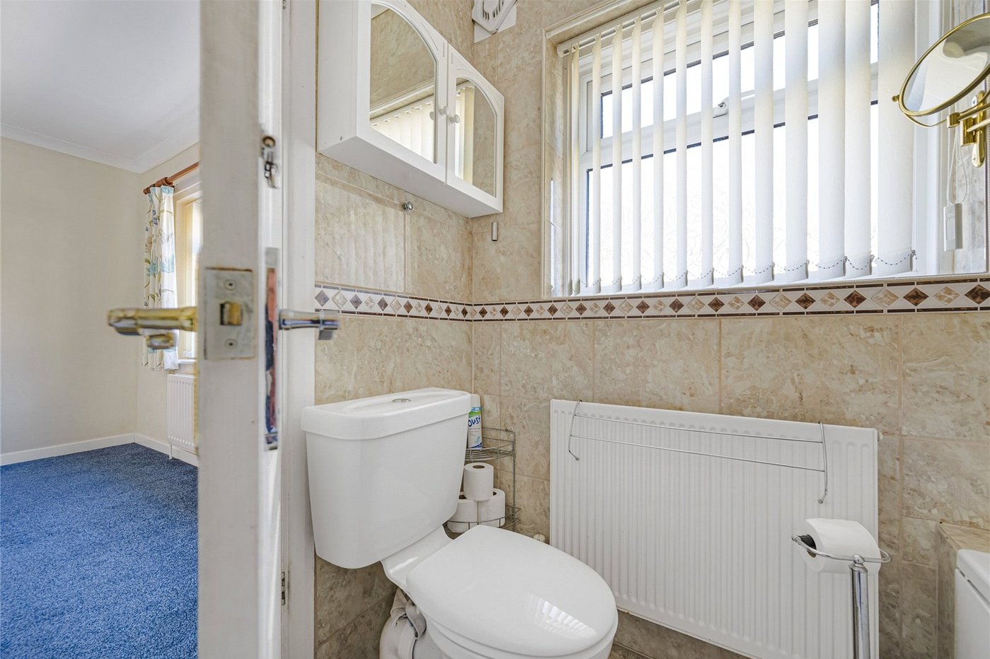 2 bedroom bungalow for sale in Welling | Robinson Jackson