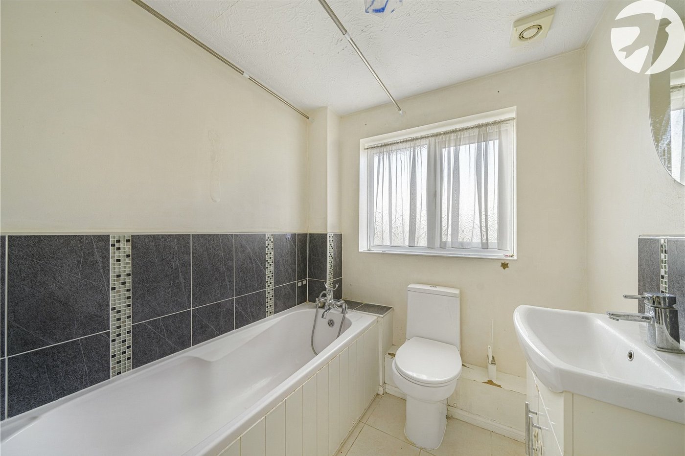2 bedroom house for sale in Northfleet | Robinson Michael & Jackson