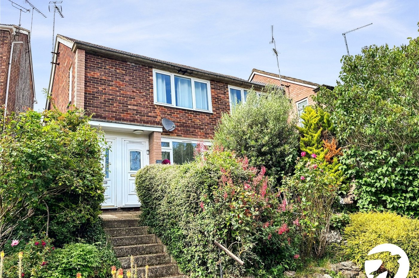 2 bedroom property for sale in Maidstone | Robinson Michael & Jackson