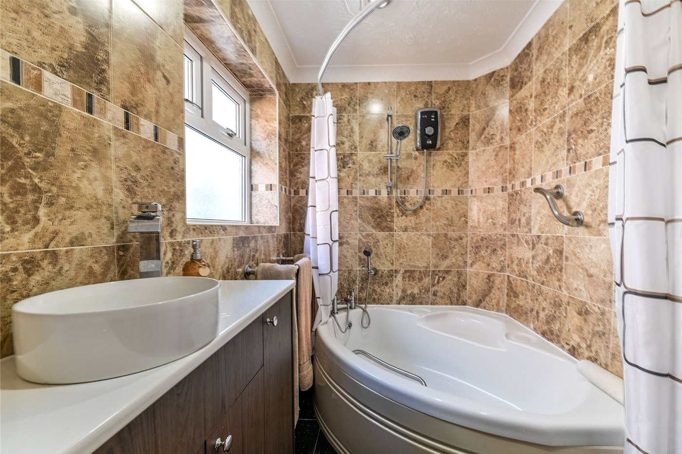 3 bedroom house for sale in Sittingbourne | Robinson Michael & Jackson