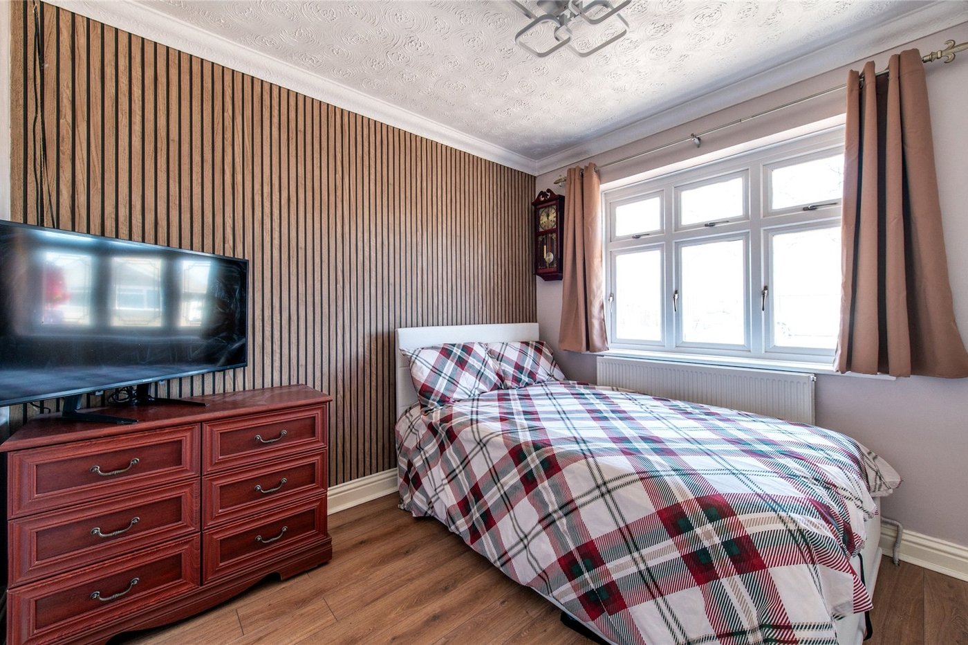 3 bedroom house for sale in Sittingbourne | Robinson Michael & Jackson