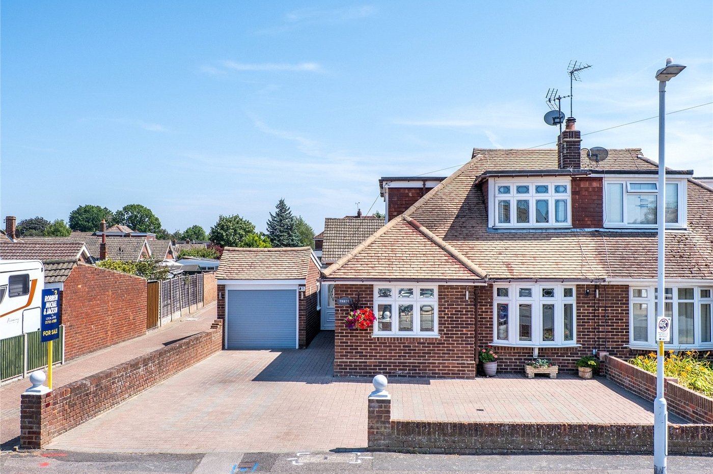 3 bedroom house for sale in Sittingbourne | Robinson Michael & Jackson