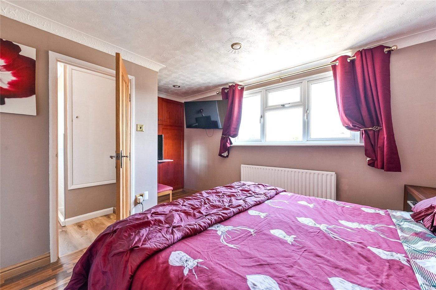 3 bedroom house for sale in Sittingbourne | Robinson Michael & Jackson