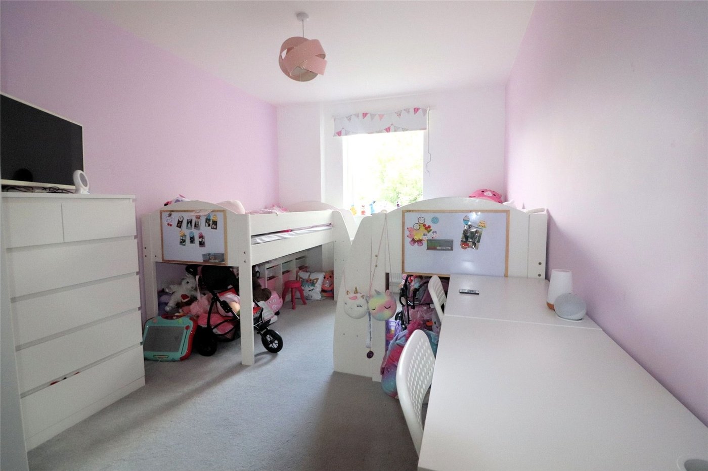 2 bedroom property for sale in Furners Close | Robinson Jackson