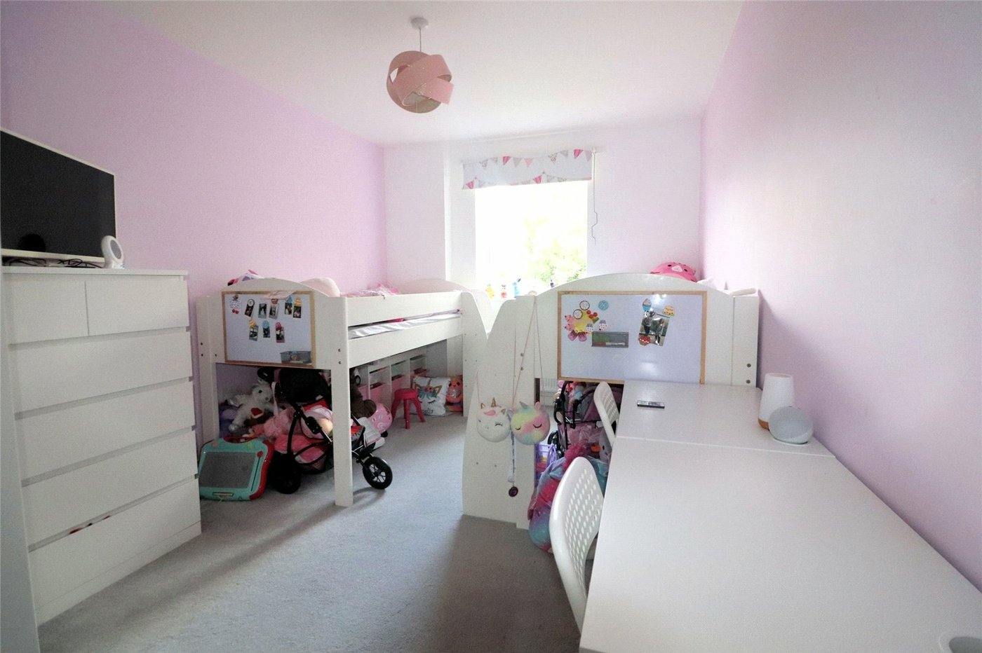 2 bedroom property for sale in Furners Close | Robinson Jackson