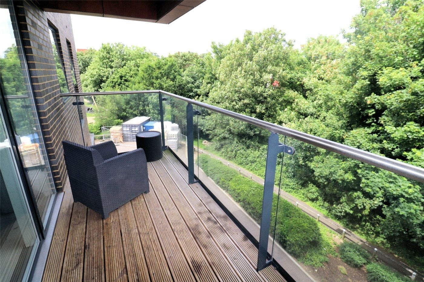 2 bedroom property for sale in Furners Close | Robinson Jackson