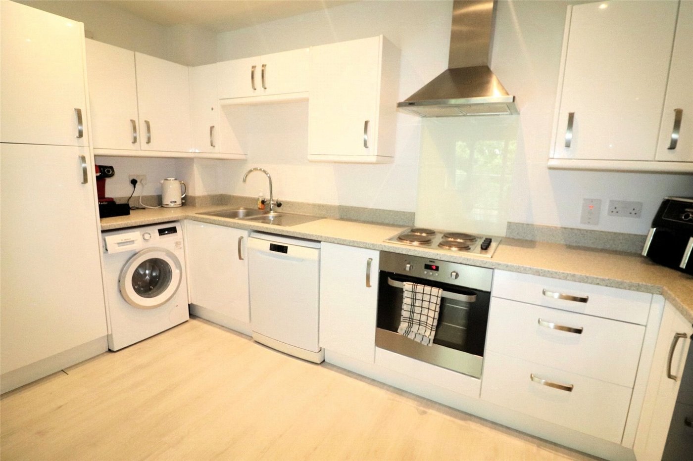 2 bedroom property for sale in Furners Close | Robinson Jackson