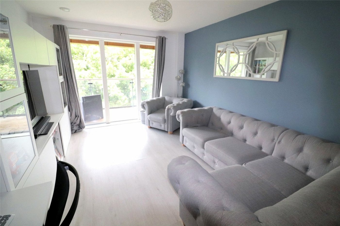 2 bedroom property for sale in Furners Close | Robinson Jackson