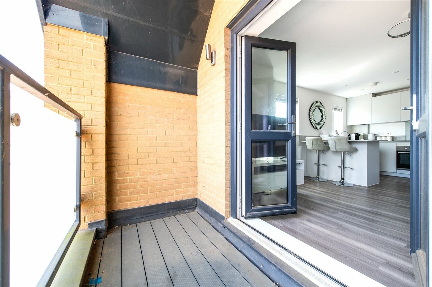 2 bedroom property for sale in Langley | Robinson Michael & Jackson