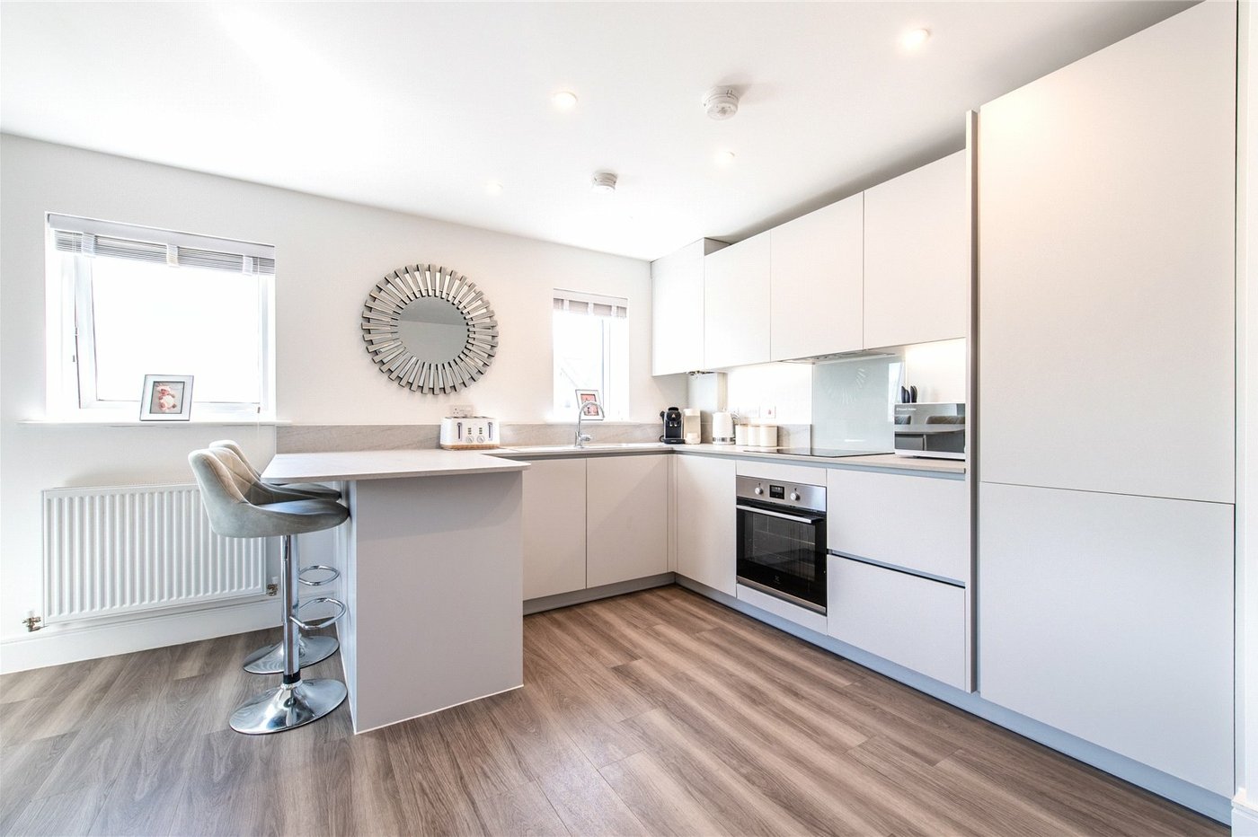 2 bedroom property for sale in Langley | Robinson Michael & Jackson