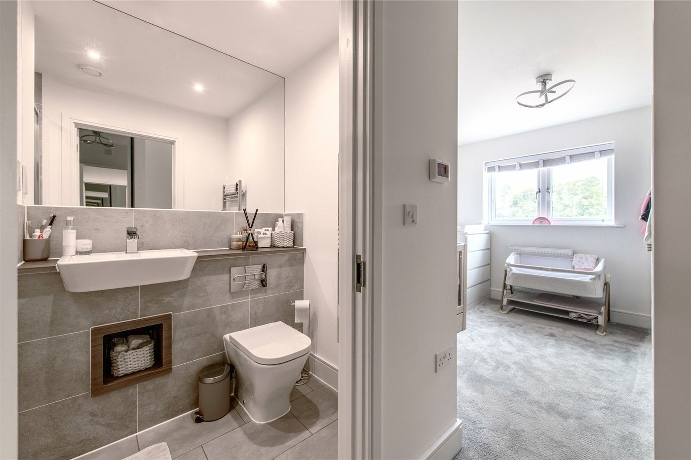 2 bedroom property for sale in Langley | Robinson Michael & Jackson