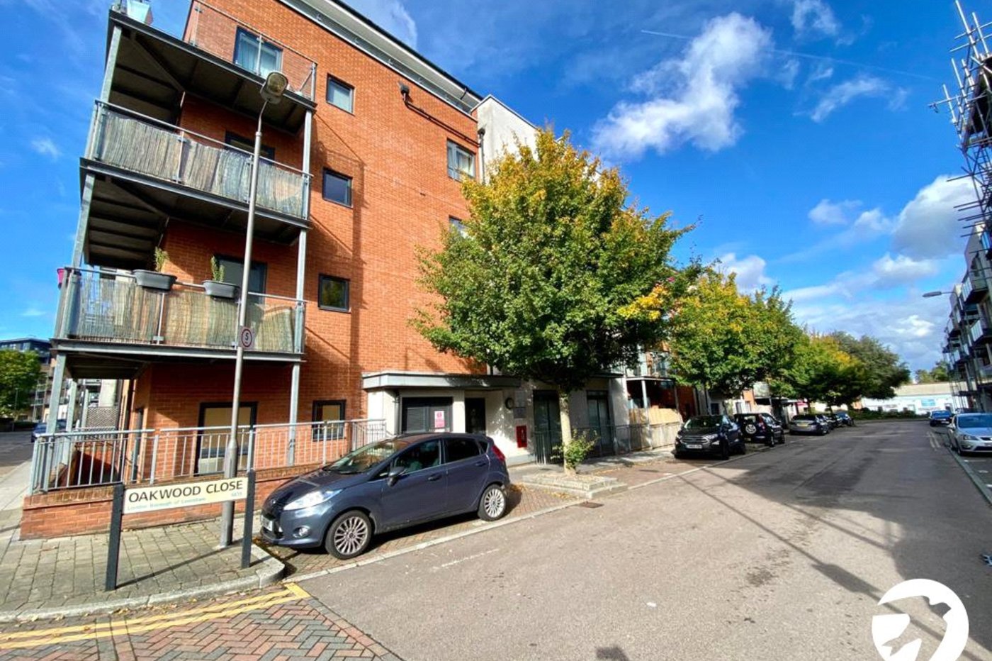 2 bedroom property for sale in Desvignes Drive | Robinson Jackson