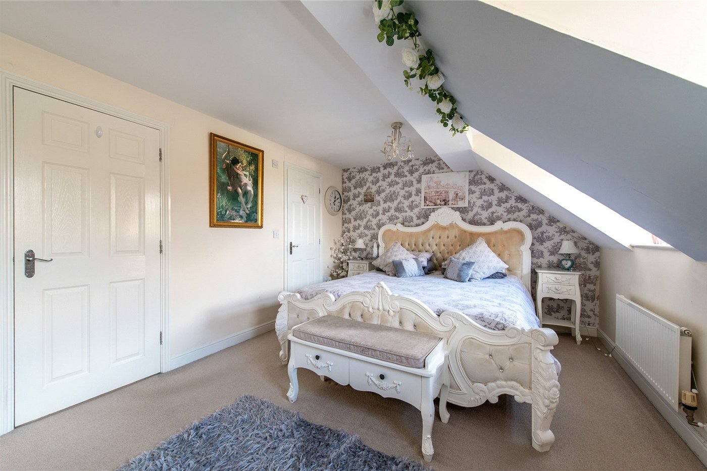 4 bedroom property for sale in Gillingham | Robinson Michael & Jackson