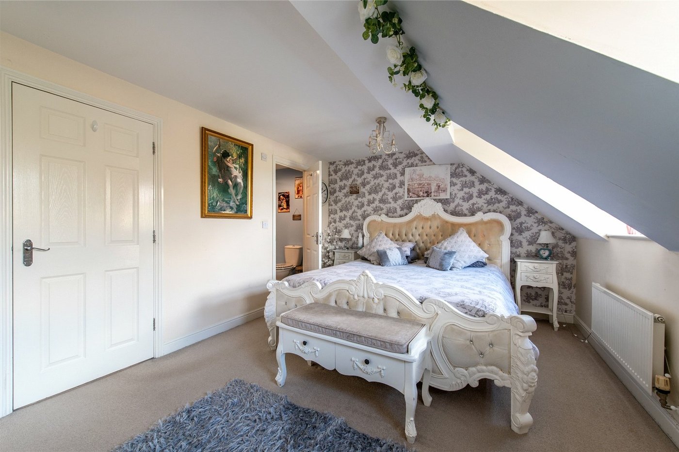 4 bedroom property for sale in Gillingham | Robinson Michael & Jackson