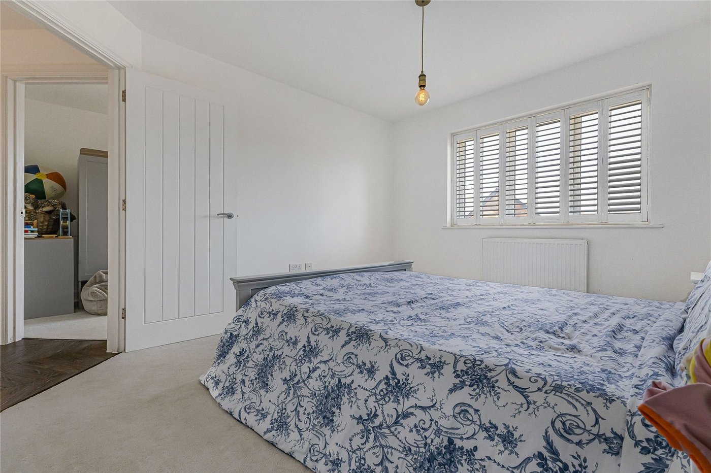 3 bedroom house for sale in Cliffe Woods | Robinson Michael & Jackson