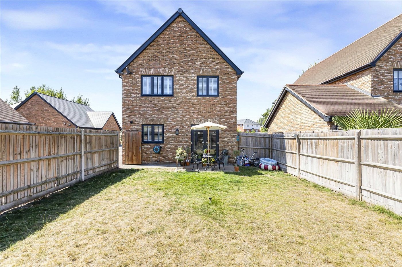 3 bedroom house for sale in Cliffe Woods | Robinson Michael & Jackson