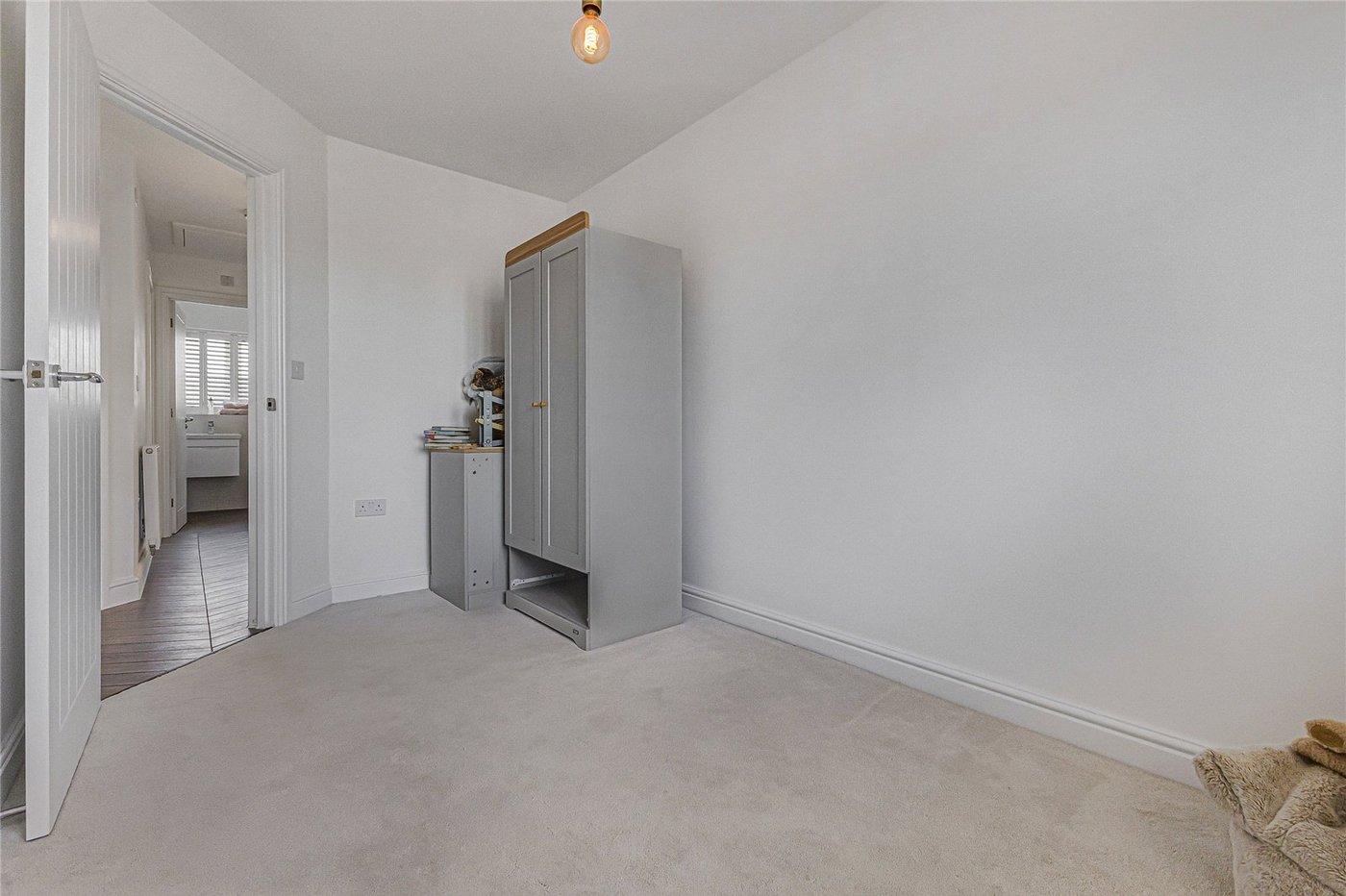 3 bedroom house for sale in Cliffe Woods | Robinson Michael & Jackson