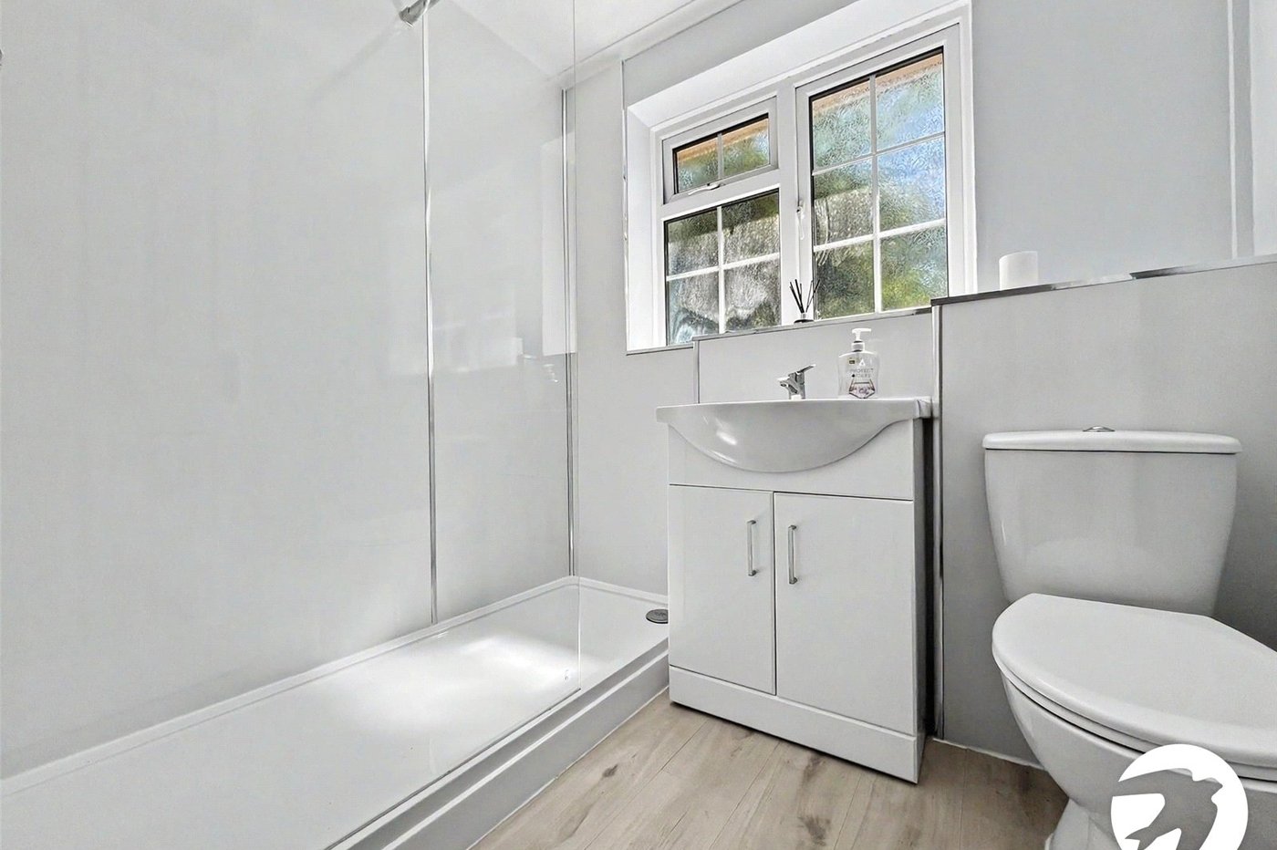 1 bedroom house for sale in Chatham | Robinson Michael & Jackson