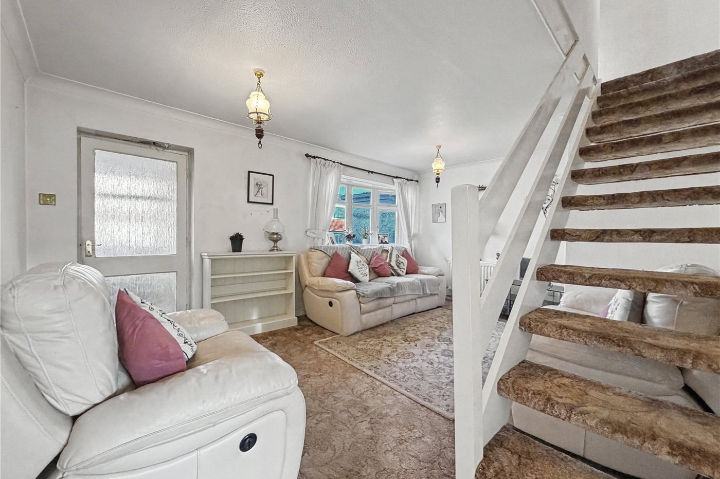 2 bedroom house for sale in Rainham | Robinson Michael & Jackson