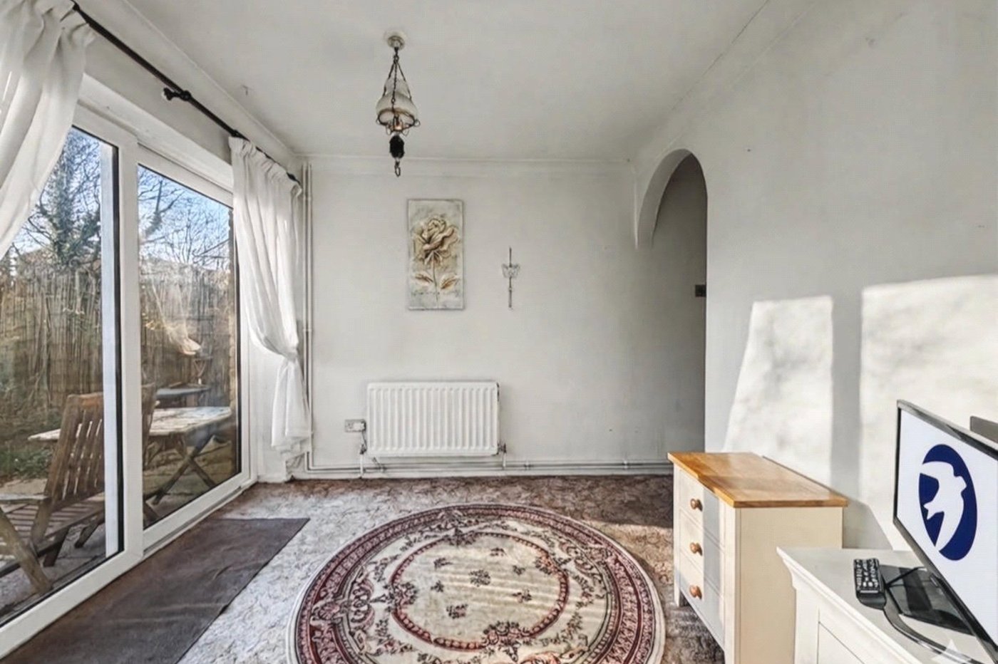 2 bedroom house for sale in Rainham | Robinson Michael & Jackson