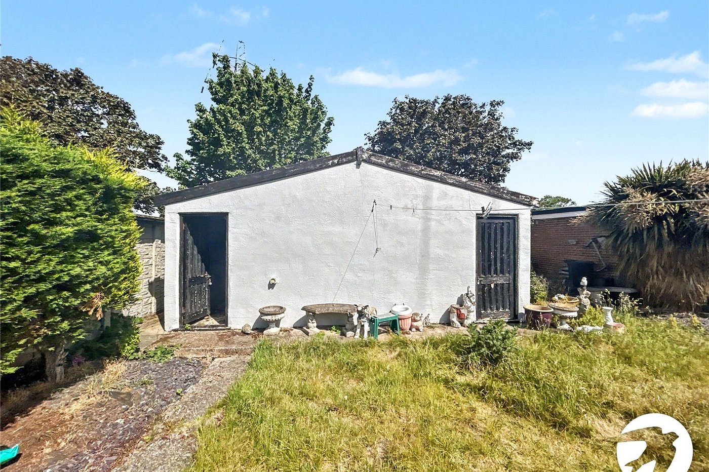 4 bedroom bungalow for sale in Sidcup | Robinson Jackson