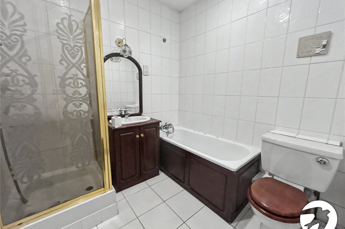 4 bedroom bungalow for sale in Sidcup | Robinson Jackson