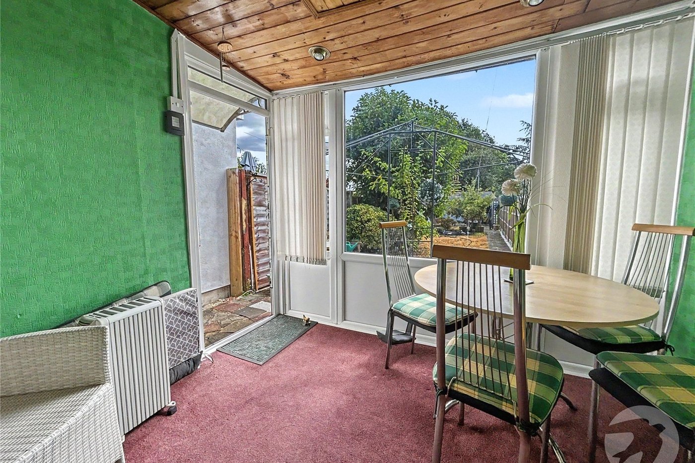 2 bedroom house for sale in Sidcup | Robinson Jackson