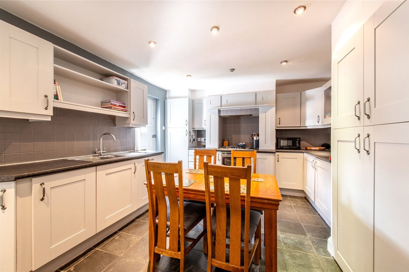 2 bedroom house for sale in Gravesend | Robinson Michael & Jackson