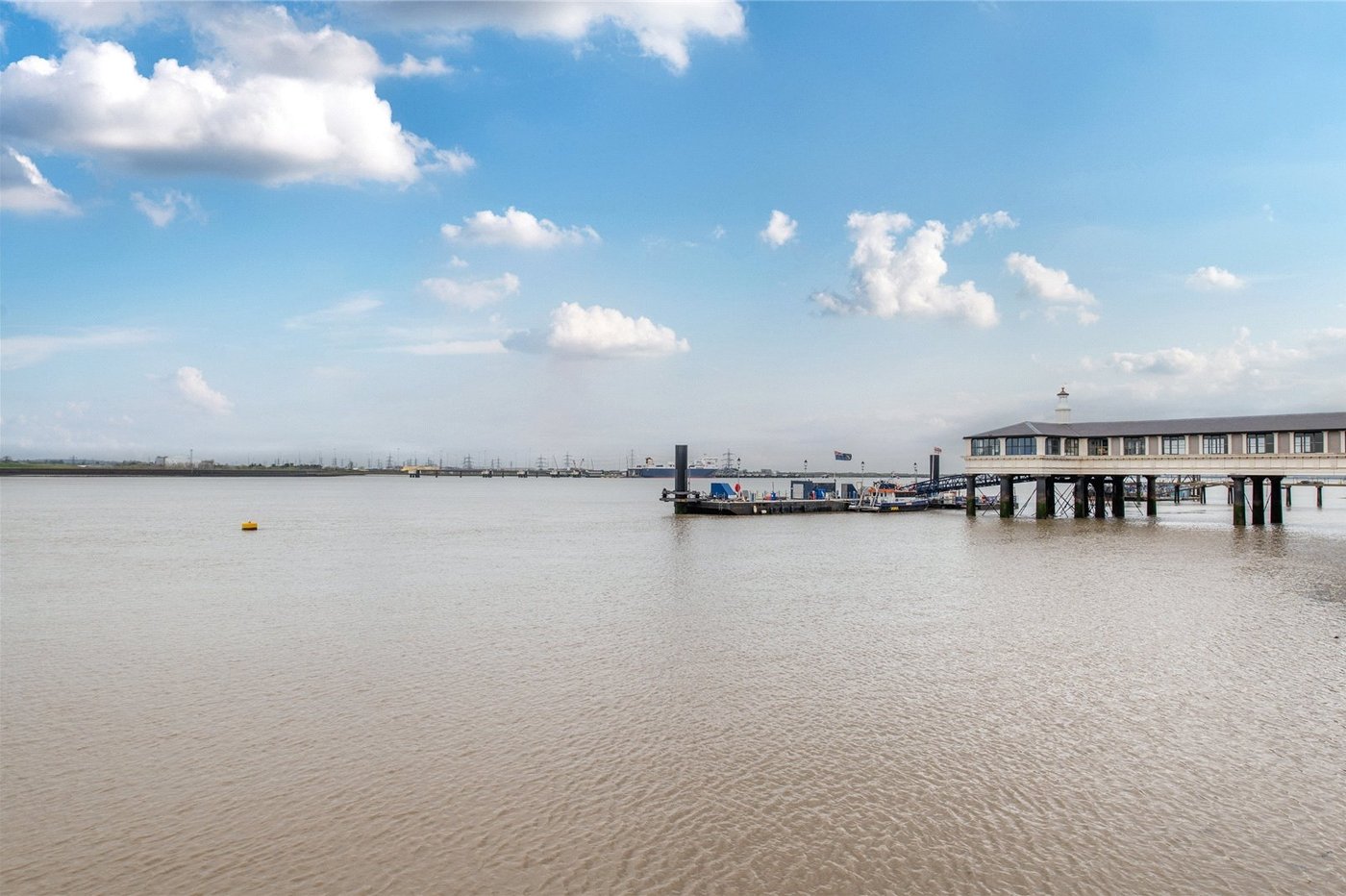 3 bedroom house for sale in Gravesend | Robinson Michael & Jackson