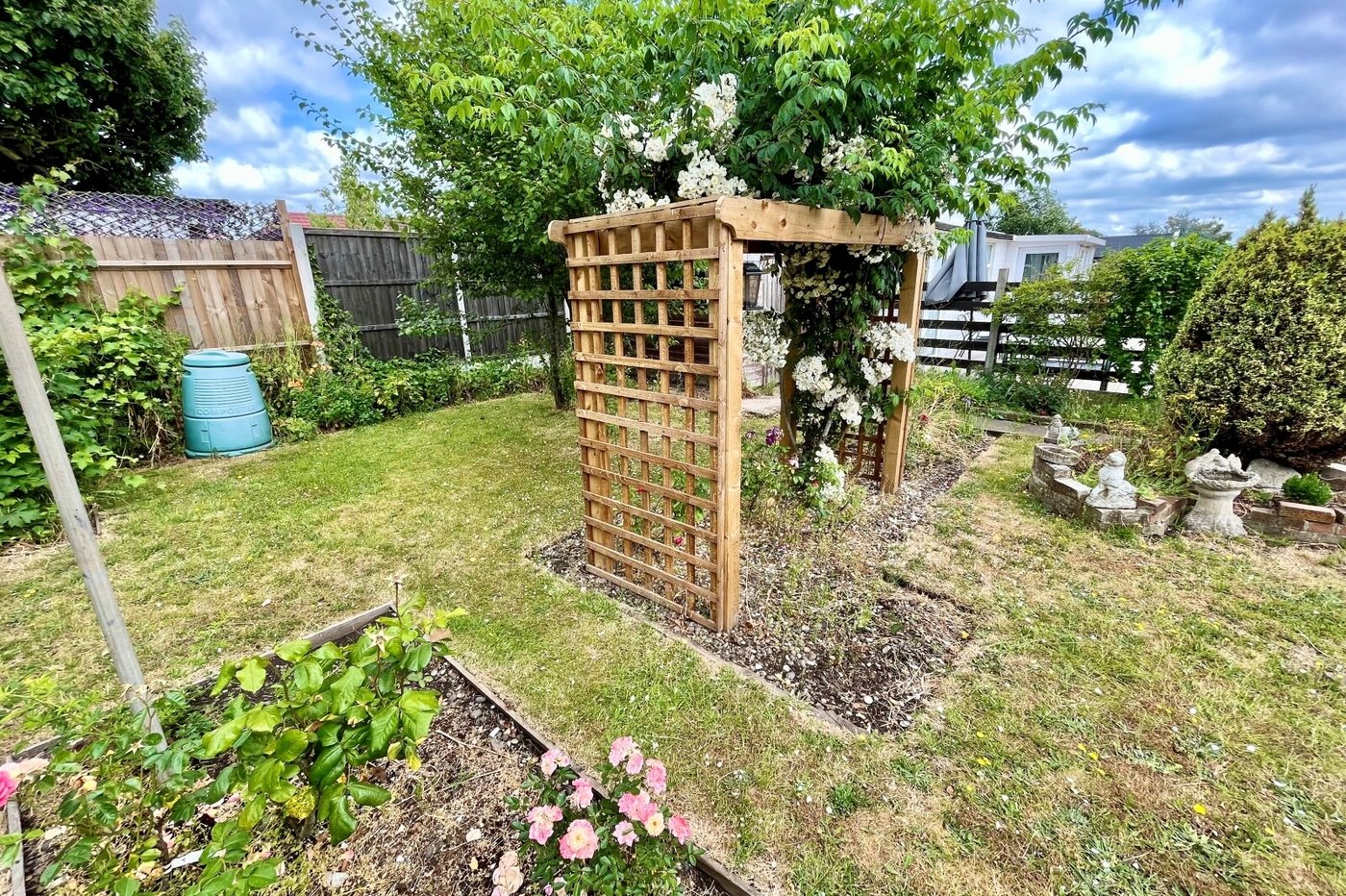 3 bedroom house for sale in Sidcup | Robinson Jackson