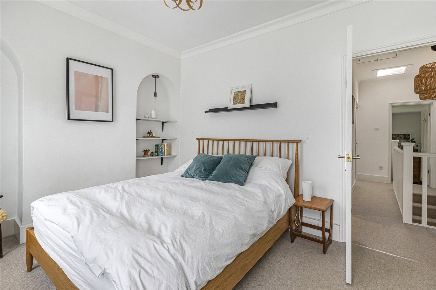 3 bedroom house for sale in Plumstead Common | Robinson Jackson