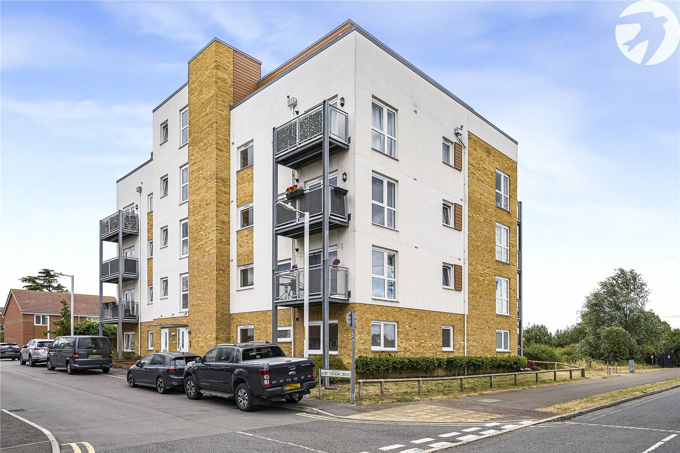 2 bedroom property for sale in Dartford | Robinson Jackson