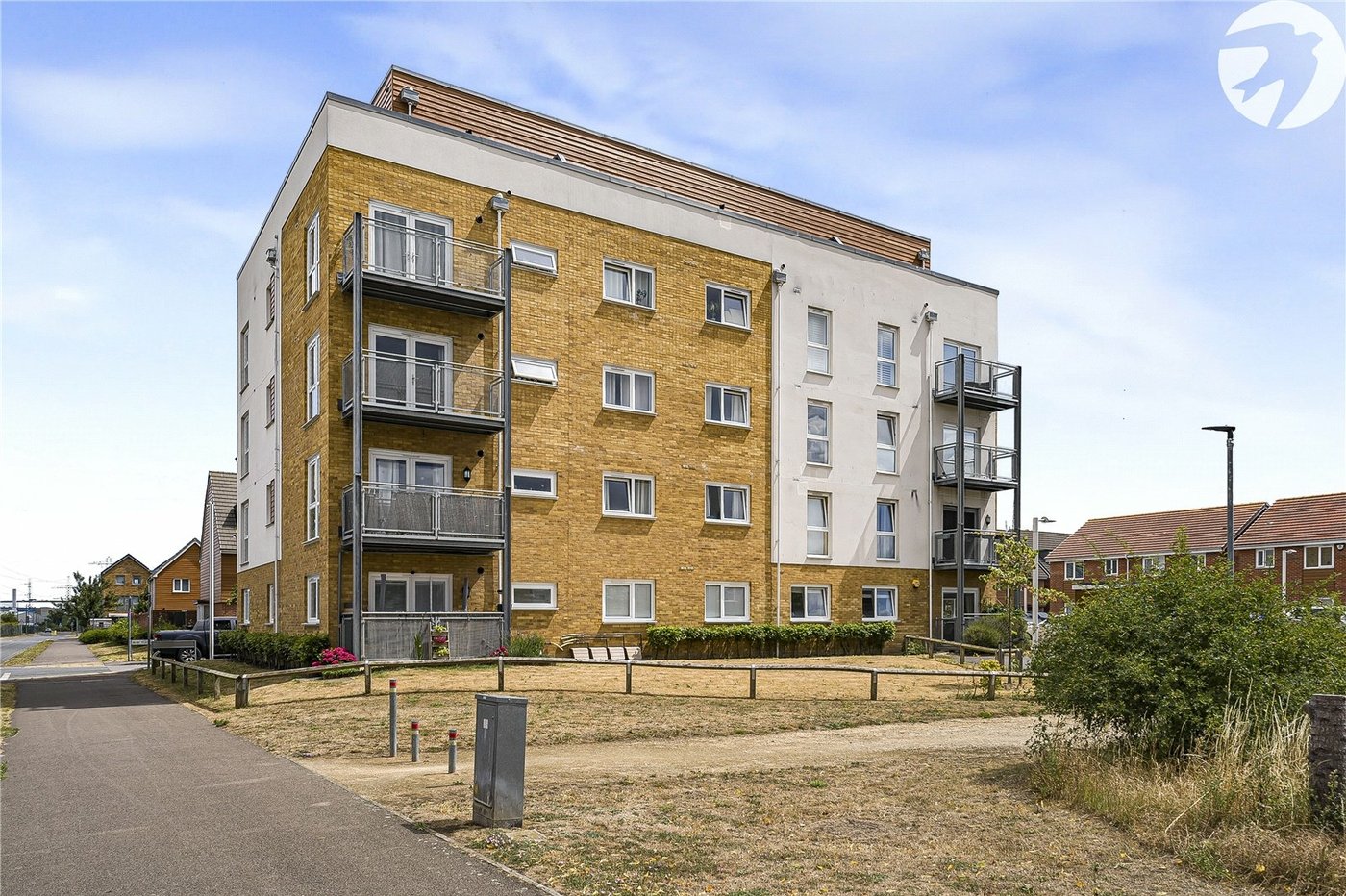 2 bedroom property for sale in Dartford | Robinson Jackson